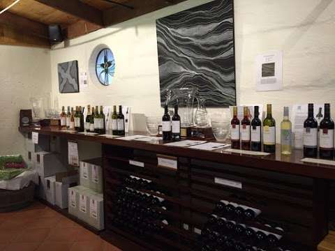 Photo: Happs Wines and Pottery Gallery